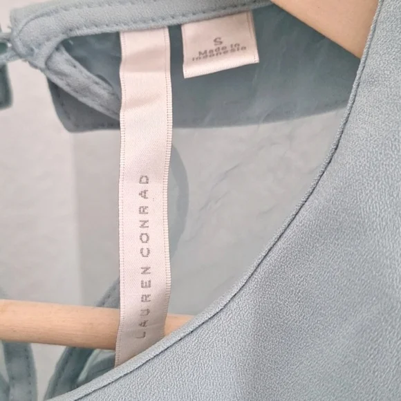 Lauren Conrad Top S - Picture 4 of 10